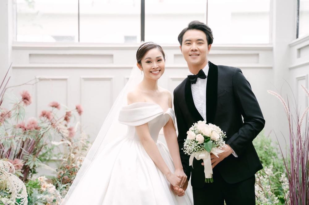 Cuộc sống hôn nhân ngọt ngào của diễn viên đóng vai anh Đông Cuộc sống hôn nhân ngọt ngào của diễn viên đóng vai anh Đông