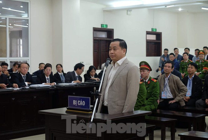 Hai cựu Chủ tịch Đà Nẵng lĩnh án 12-17 năm tù ảnh 1