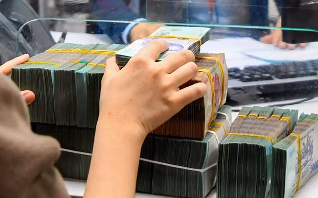 Lãi suất tiền gửi kỳ hạn 12 tháng nhóm Big 4 thấp nhất hệ thống.