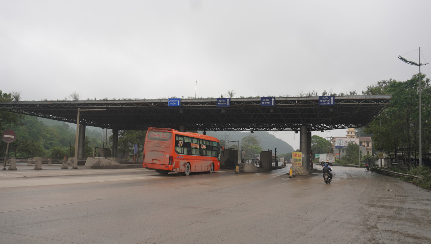 Trạm thu phí Bỉm Sơn đã dừng hoạt động từ tháng 8/2017. Trạm thu phí Bỉm Sơn đã dừng hoạt động từ tháng 8/2017.