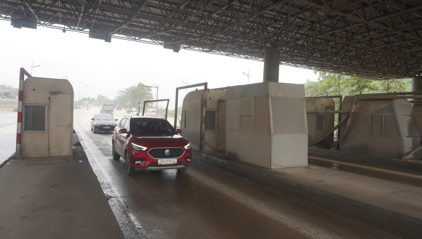 Theo cơ quan chức năng doanh nghiệp đưa ra lý do thu chưa đủ chi cho chi phí dự án tuyến đường tránh TP Thanh Hoá nên trạm thu phí chưa được xử lý, tháo dỡ. Theo cơ quan chức năng doanh nghiệp đưa ra lý do thu chưa đủ chi cho chi phí dự án tuyến đường tránh TP Thanh Hoá nên trạm thu phí chưa được xử lý, tháo dỡ.