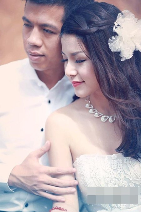 La La Mai Chi là hot girl lên xe hoa đầu tiên năm 2013. Ảnh: Facebook