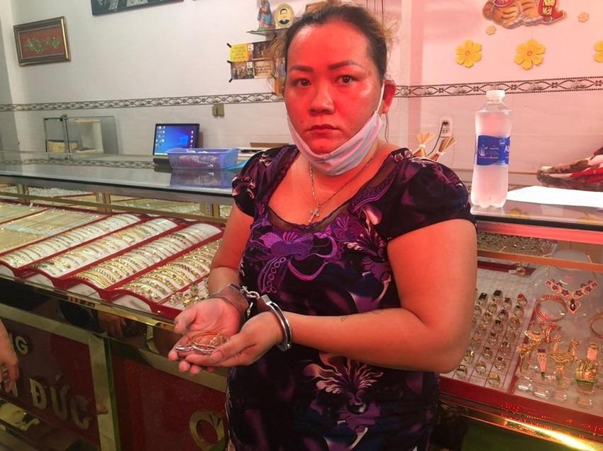 Đối tượng Nguyễn Ngọc Thủy Tiên.