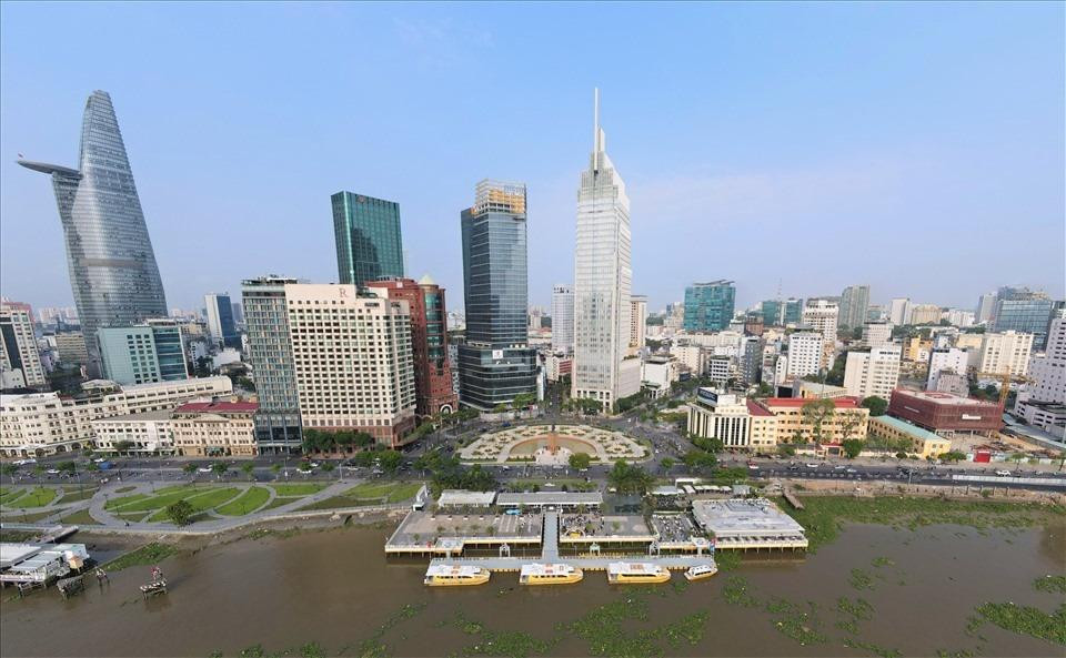 Sở GTVT TPHCM vừa có văn bản thông tin về việc đầu tư phát triển, khai thác cảng hành khách trên các sông Nhà Bè, Sài Gòn, trong đó có hai bến du thuyền ở Mũi Đèn Đỏ và khu vực cảng Nhà Rồng - Khánh Hội. (Ảnh minh họa)