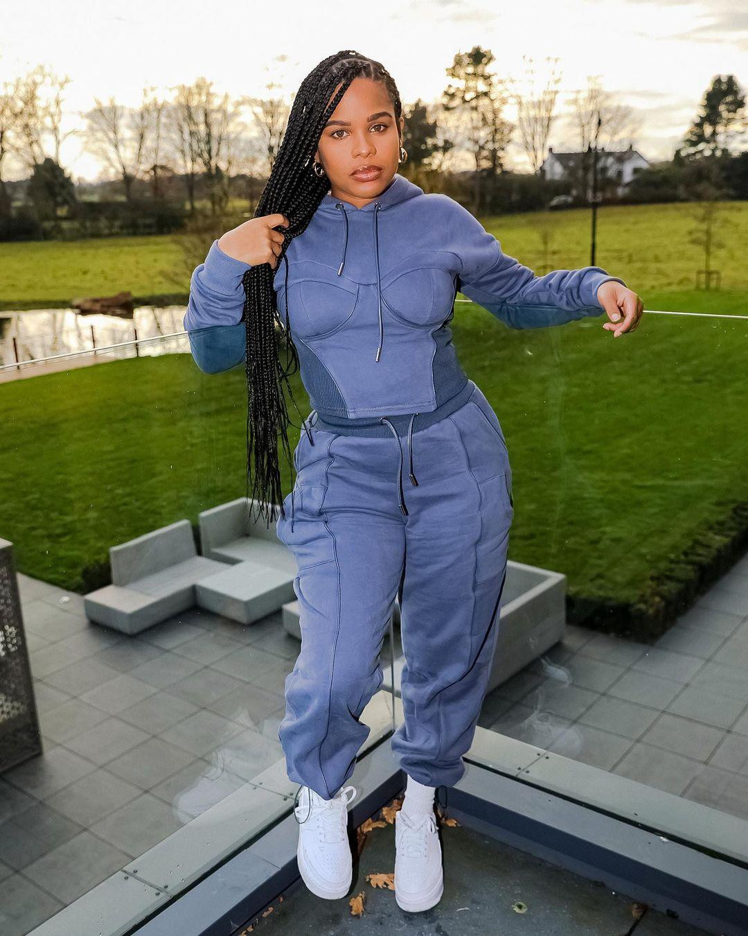 Paige Milian sinh năm 1995, đến từ London (Anh). Cô là người mẫu, ngôi sao Instagram. Người đẹp cũng được cho là có kinh doanh bất động sản. Ảnh: IG.