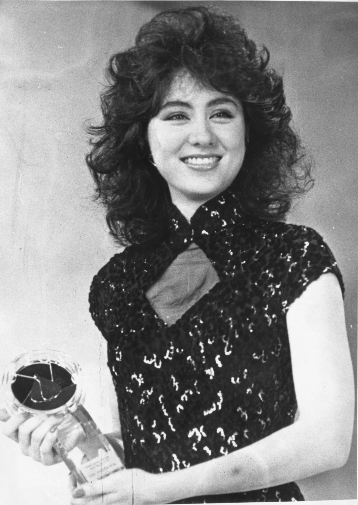 Cao Lệ Hồng lựa chọn từ bỏ sự nghiệp để trở thành vợ Hồng Kim Bảo. Ảnh: SCMP. Cao Lệ Hồng lựa chọn từ bỏ sự nghiệp để trở thành vợ Hồng Kim Bảo. Ảnh: SCMP.