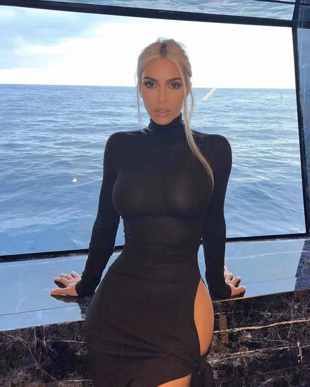 Kim Kardashian chưa phản hồi về cáo buộc bị chồng cũ công khai ảnh "nóng". Ảnh: Instagram.
