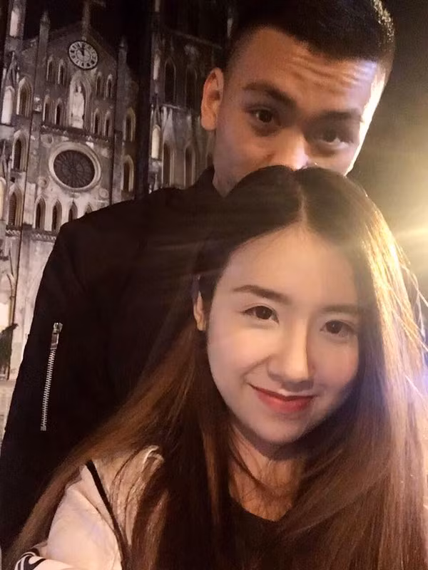 Khi tuyển thủ đẹp trai kết duyên cùng nàng Cheerleader xinh đẹp ảnh 10