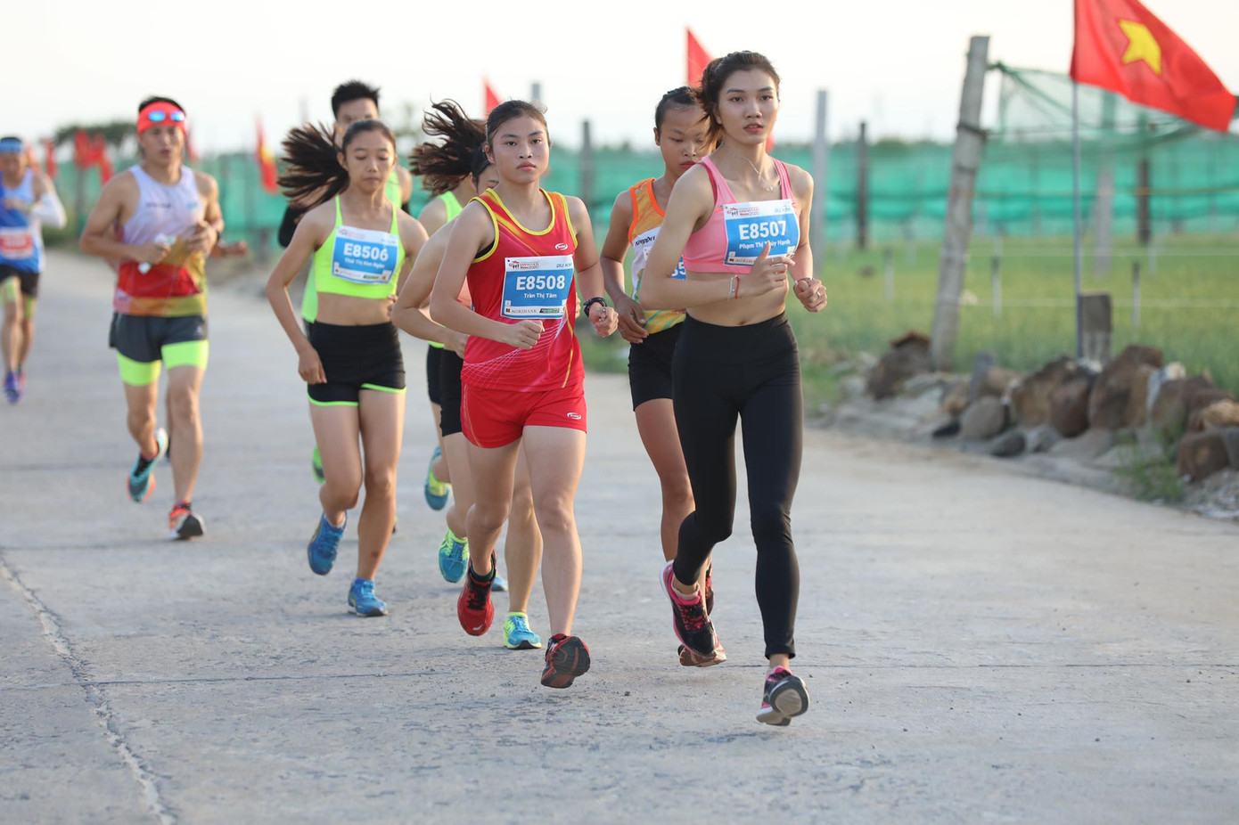 Tiền Phong Marathon 2020: Những ngôi vô địch xứng đáng ảnh 57