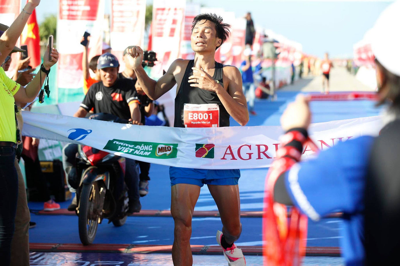 Tiền Phong Marathon 2020: Những ngôi vô địch xứng đáng ảnh 42