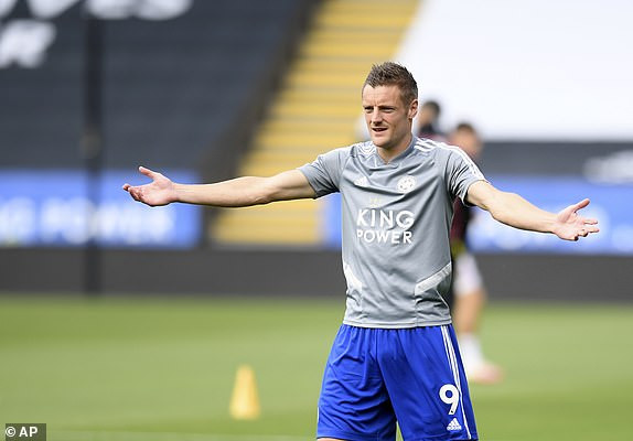 Hạ Leicester City 2-0, M.U giành suất dự Champions League ảnh 9