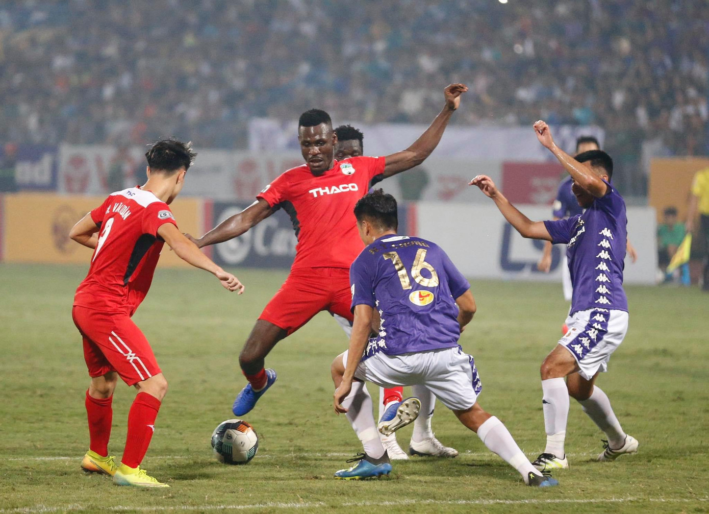 'Cố nhân' Rimario gieo sầu, HAGL thua trắng Hà Nội FC ảnh 7