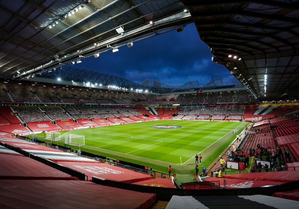 VAR tước phạt đền, M.U chia điểm với Man City ảnh 1