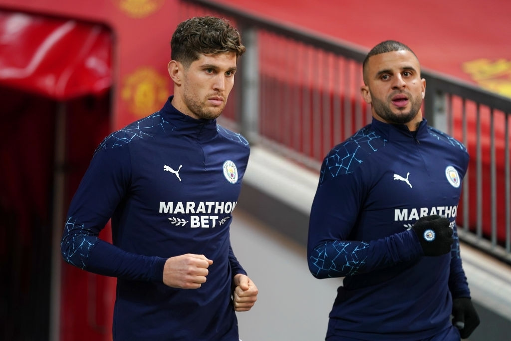 VAR tước phạt đền, M.U chia điểm với Man City ảnh 8