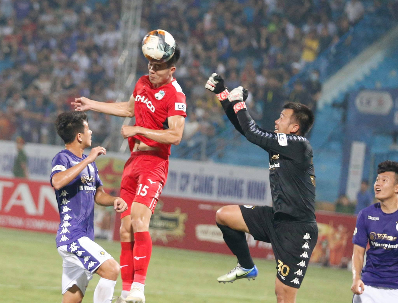 'Cố nhân' Rimario gieo sầu, HAGL thua trắng Hà Nội FC ảnh 8