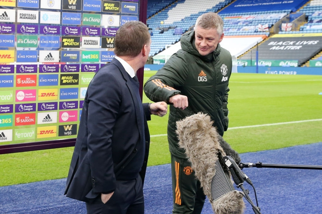 M.U chia điểm với Leicester trong Ngày lễ tặng quà ảnh 4