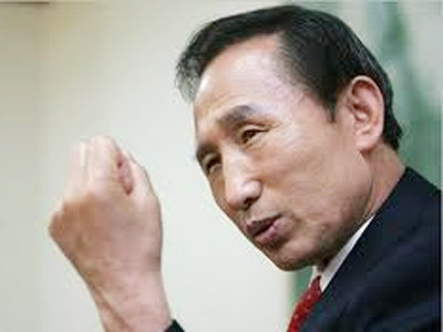 Tổng thống Hàn Quốc Lee Myung-bak Ảnh: AP