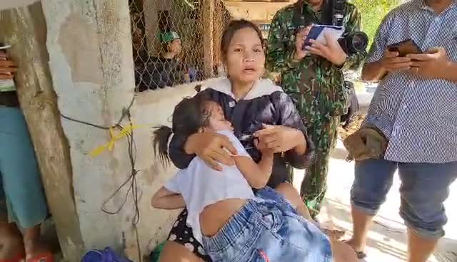 Vụ sạt lở 43 người mất tích ở Quảng Nam: Tìm được hàng chục người còn sống ảnh 2 Vụ sạt lở 43 người mất tích ở Quảng Nam: Tìm được hàng chục người còn sống ảnh 2