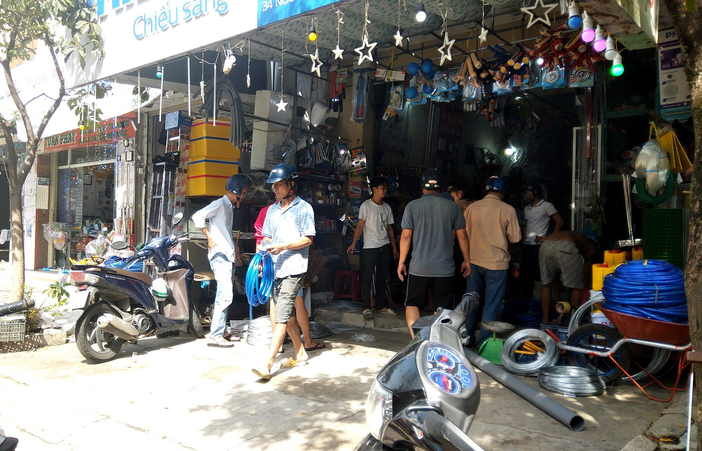 Trực thăng, xe bọc thép sẵn sàng ứng phó với bão số 9 ảnh 47