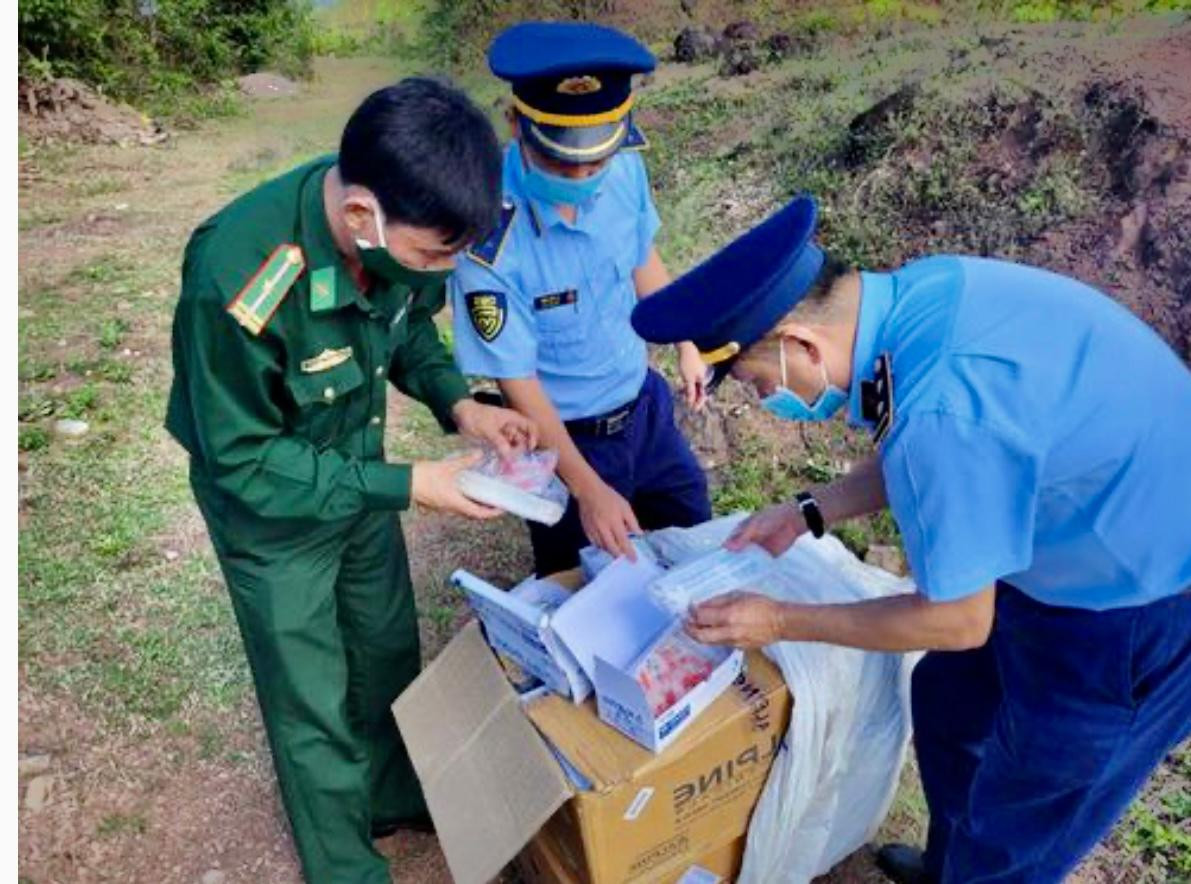 Số kit test nhanh COVID-19 lậu được lực lượng chức năng tỉnh Quảng Trị phát hiện.