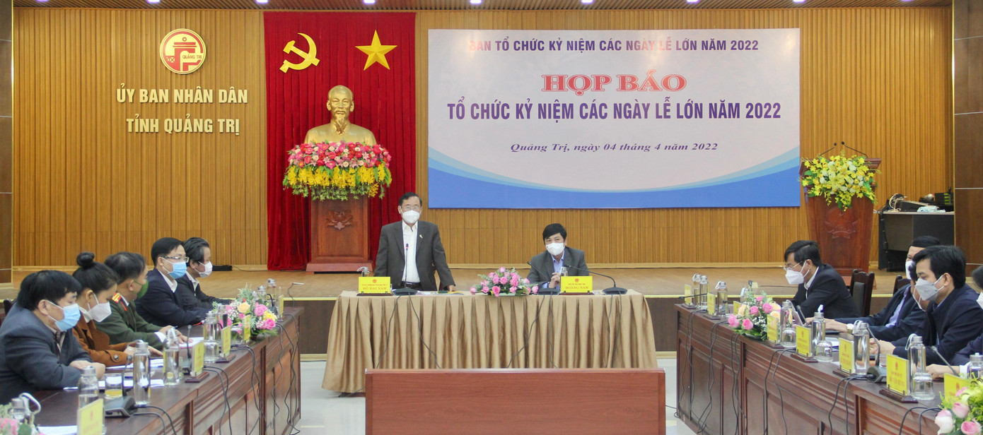 Trưởng ban Tuyên giáo Tỉnh ủy Quảng Trị Hồ Đại Nam phát biểu tại cuộc họp báo. Trưởng ban Tuyên giáo Tỉnh ủy Quảng Trị Hồ Đại Nam phát biểu tại cuộc họp báo.