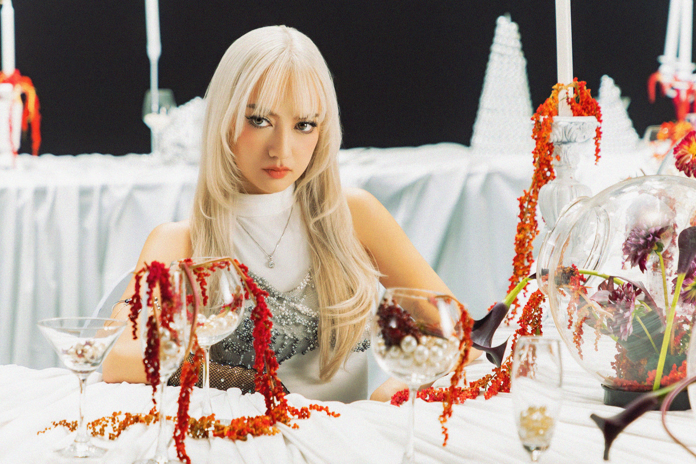 "Bé" Xuân Nghi gây ấn tượng mạnh với khán giả qua đoạn rap trong MV.