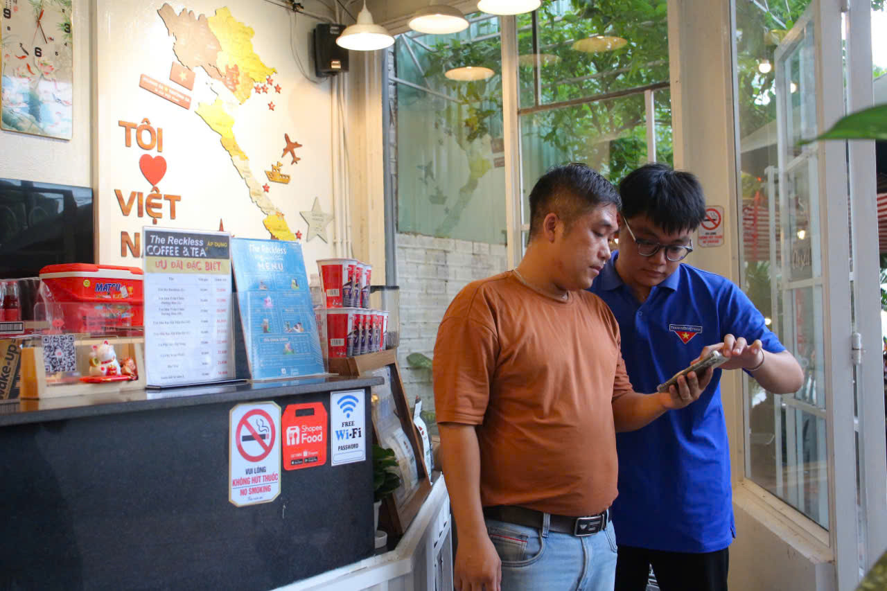 Ảnh: Tuổi trẻ Hiệp Thành - Đất Thủ Ảnh: Tuổi trẻ Hiệp Thành - Đất Thủ