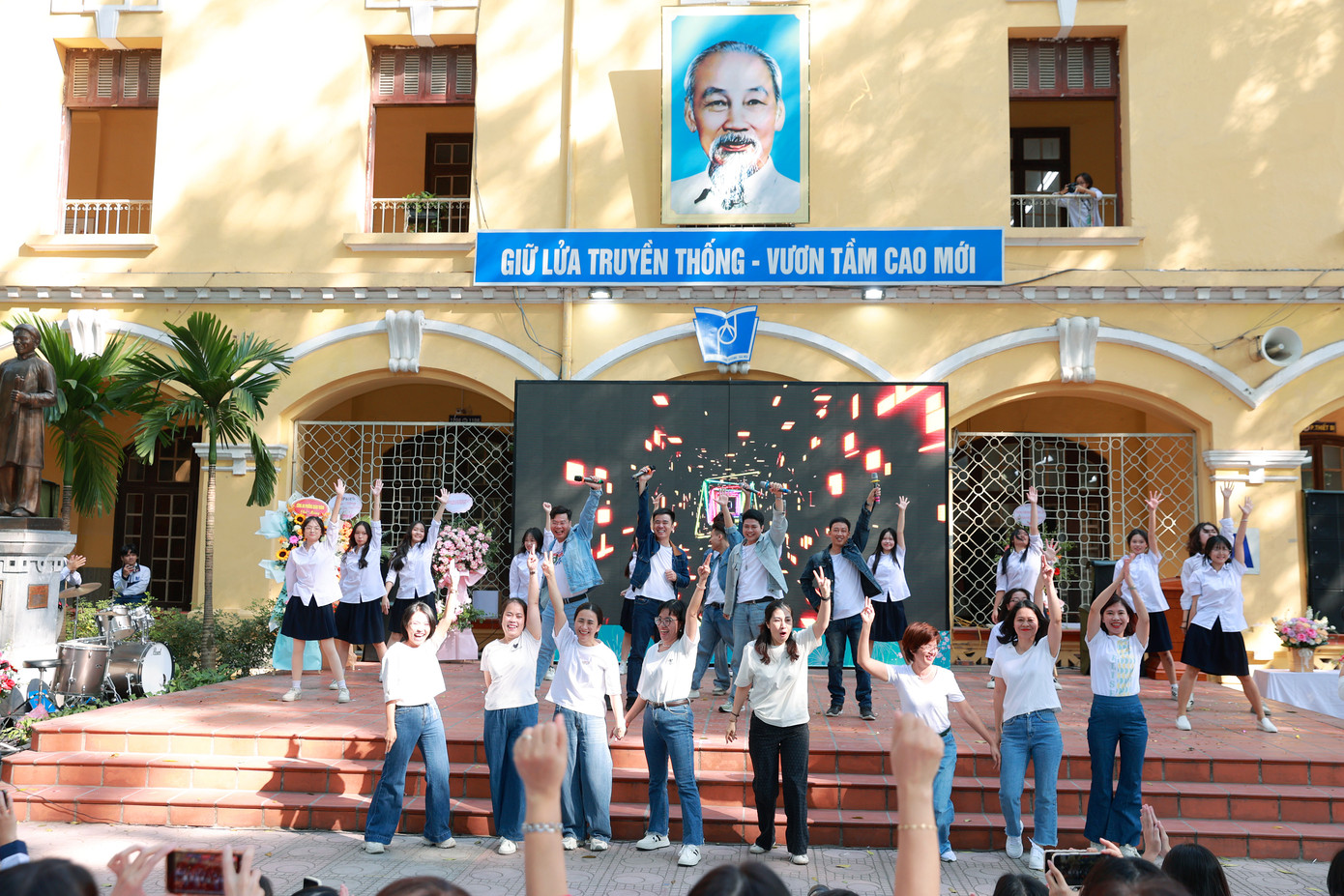 Fairy Ending cũng được áp dụng "đúng cách", không khác gì các nghệ sĩ nổi tiếng.