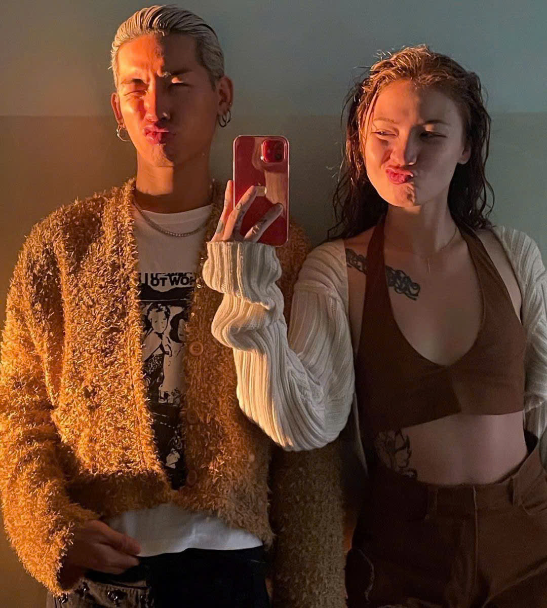 Sau chia tay WEAN và Naomi ít khi xuất hiện trên cùng một sân khấu. Sau chia tay WEAN và Naomi ít khi xuất hiện trên cùng một sân khấu.