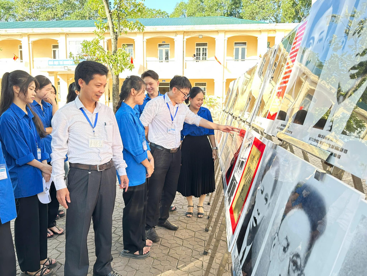 Ảnh: Đoàn trường THPT Nghi Xuân Ảnh: Đoàn trường THPT Nghi Xuân