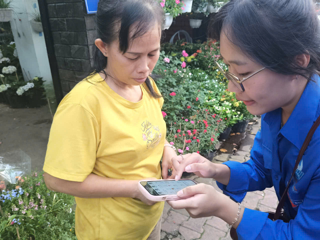 Ảnh: Tuổi trẻ Hiệp Thành - Đất Thủ Ảnh: Tuổi trẻ Hiệp Thành - Đất Thủ