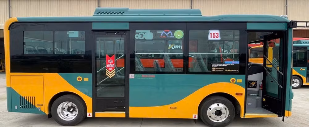 17 tuyến xe buýt sử dụng xe điện thân thiện với môi trường với “ngoại hình” riêng dễ nhận diện.