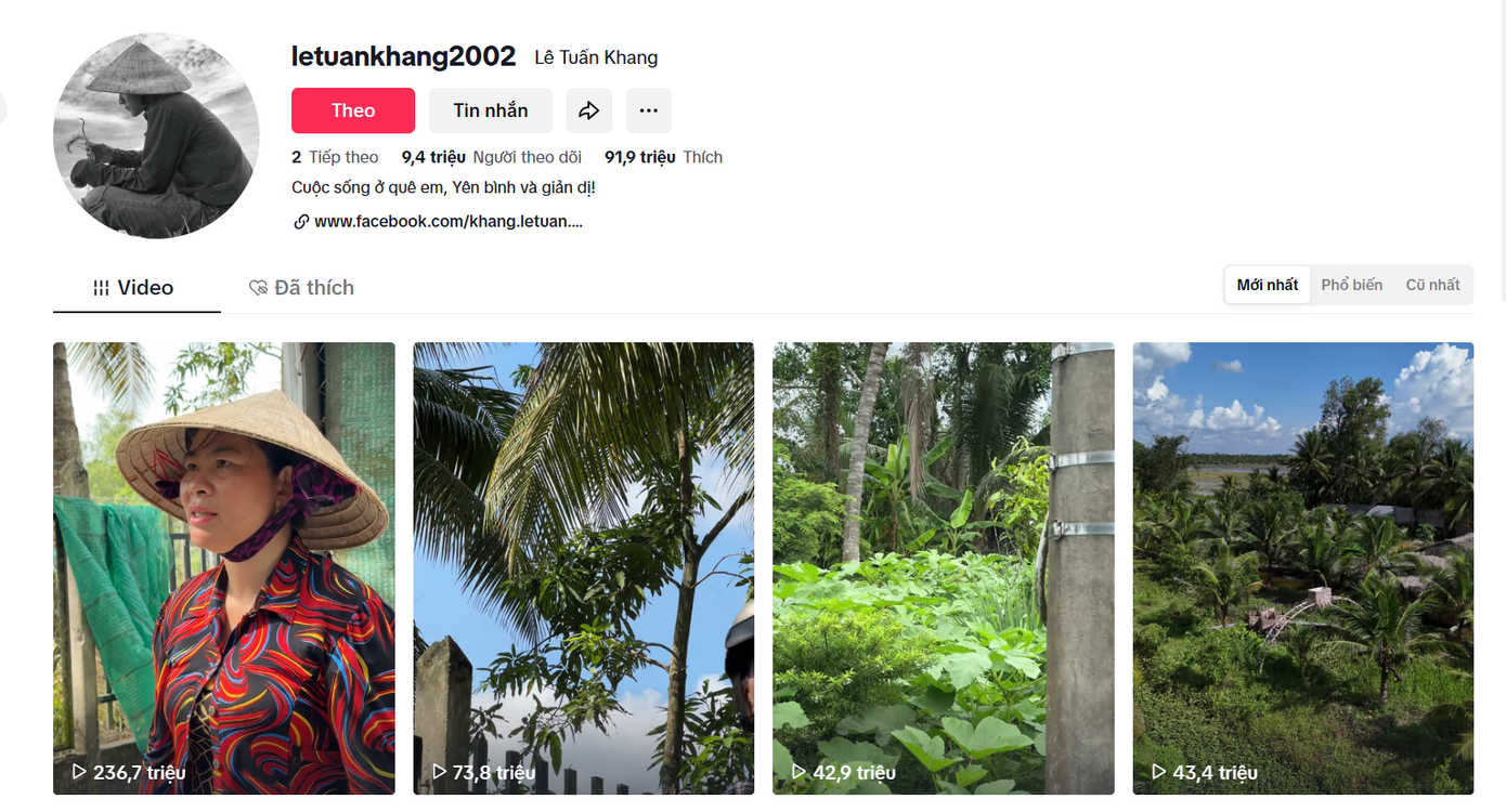 Lượng người hâm mộ ngày càng tăng khẳng định cho sự thành công của chàng trai 2002 này. Lượng người hâm mộ ngày càng tăng khẳng định cho sự thành công của chàng trai 2002 này.