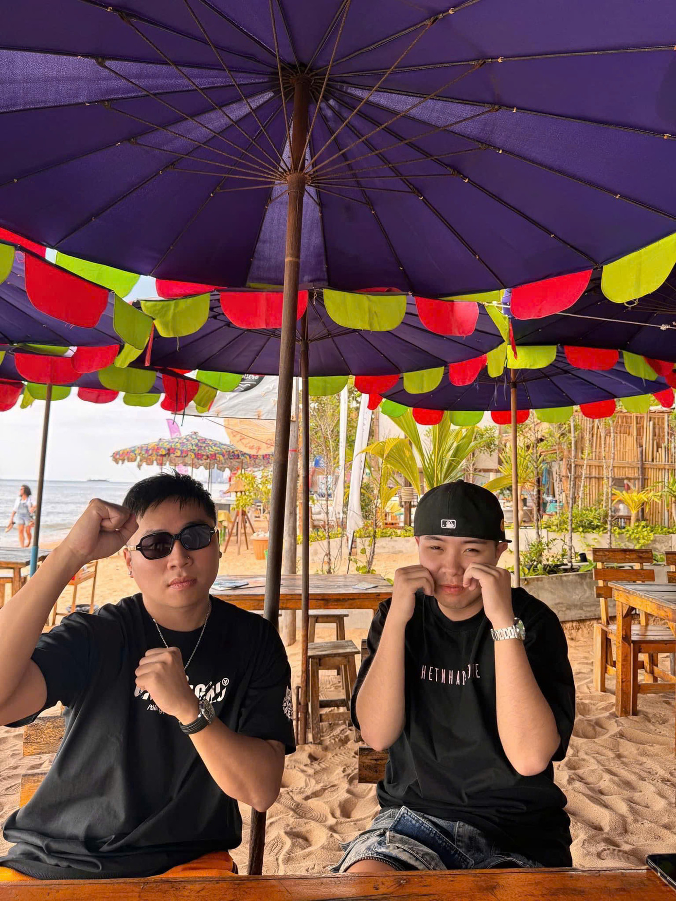 Ngoài đời, 24K.Right và Mason Nguyễn vốn là anh em thân thiết.