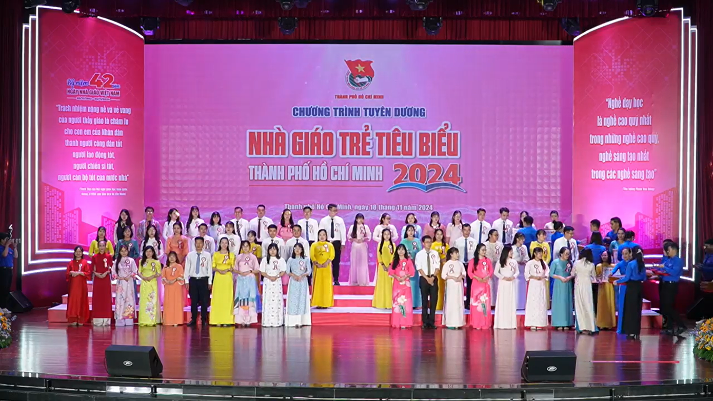 Nhiều giáo viên trẻ được tuyên dương trong Chương trình tuyên dương Nhà giáo trẻ TP. Hồ Chí Minh. Nhiều giáo viên trẻ được tuyên dương trong Chương trình tuyên dương Nhà giáo trẻ TP. Hồ Chí Minh.