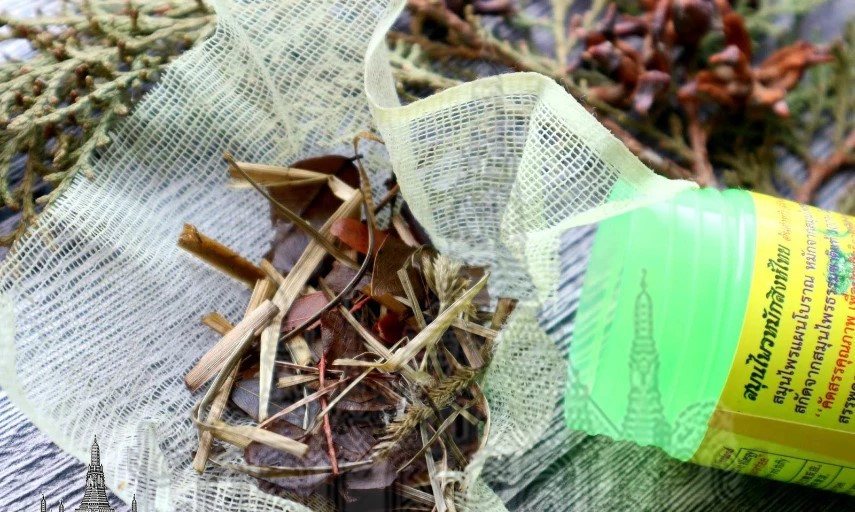 Bên cạnh phiên bản "siêu to khổng lồ" của Quang Hùng hay Ngọc Phước sử dụng, Hongthai còn có phiên bản mini. Bên cạnh phiên bản "siêu to khổng lồ" của Quang Hùng hay Ngọc Phước sử dụng, Hongthai còn có phiên bản mini.