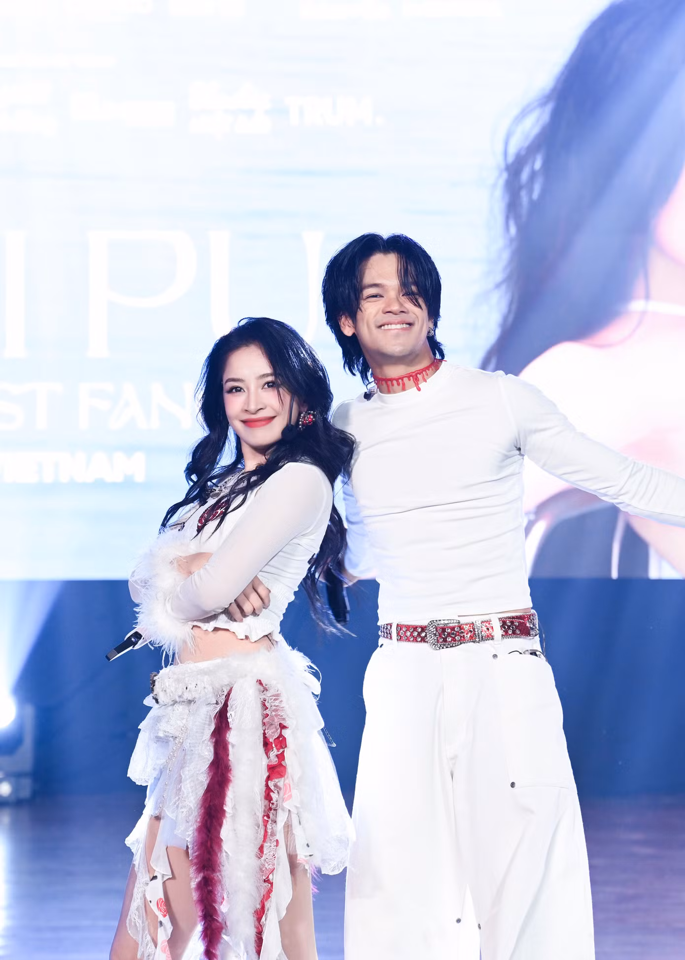 (S)TRONG Trọng Hiếu là khách mời đặc biệt tại fancon của Chi Pu.