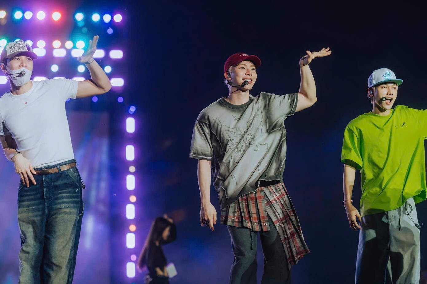 Hình ảnh luyện tập của “boyband toàn cầu” - team Ngáo Ngơ. Hình ảnh luyện tập của “boyband toàn cầu” - team Ngáo Ngơ.