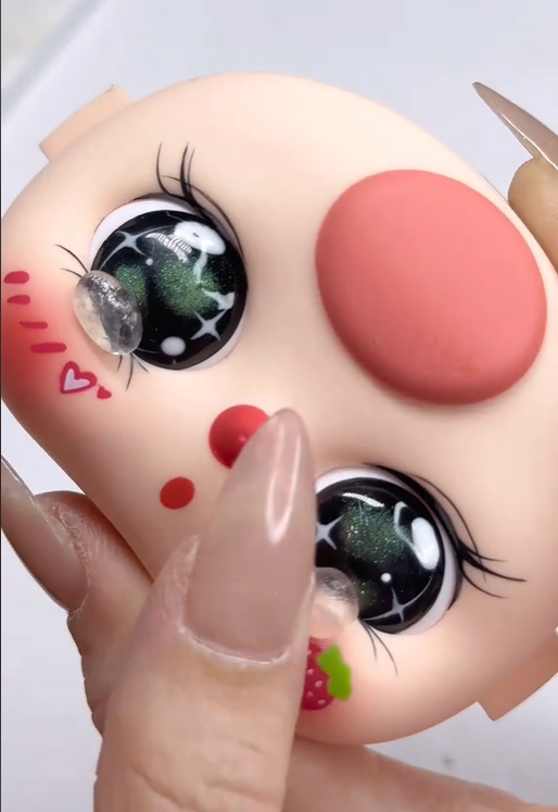 Màn &quot;độ mắt&quot; cực mê cho Baby Three.