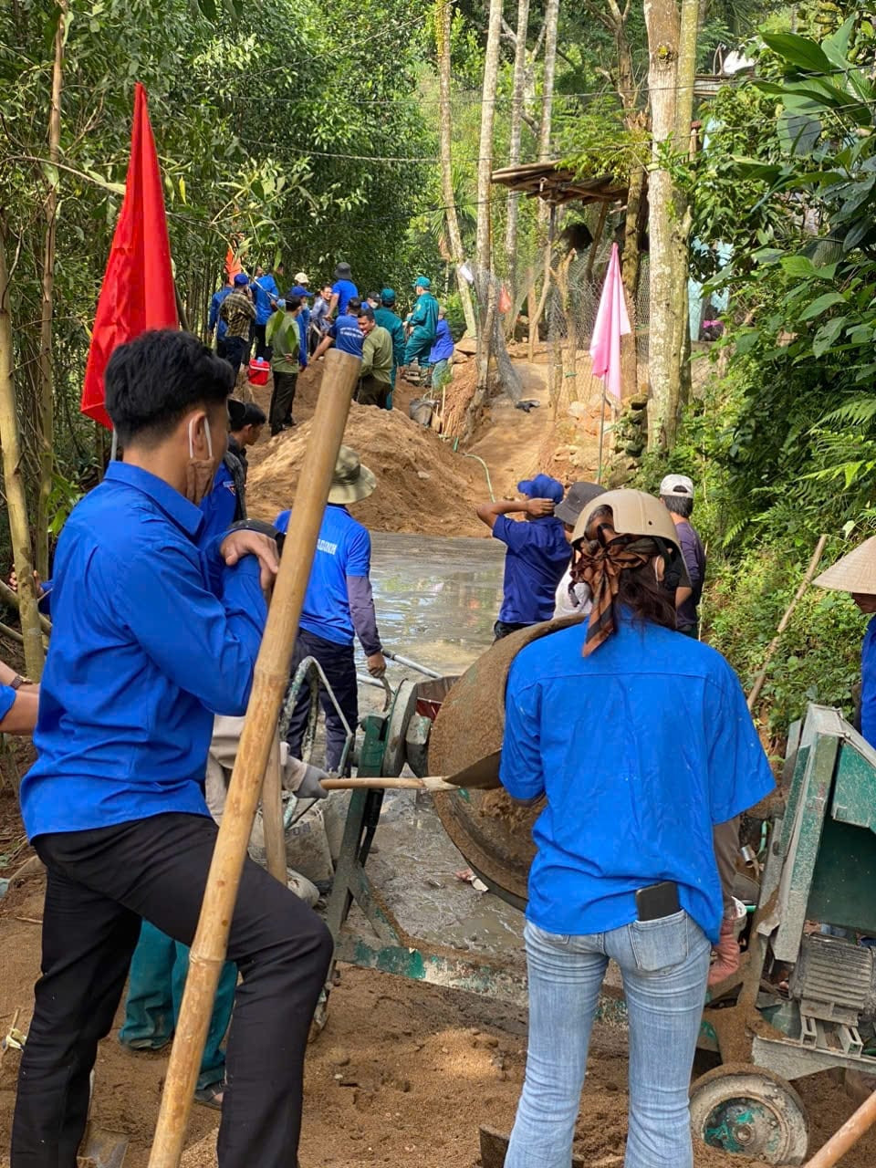 Ảnh: Tuổi trẻ huyện Ba Tơ