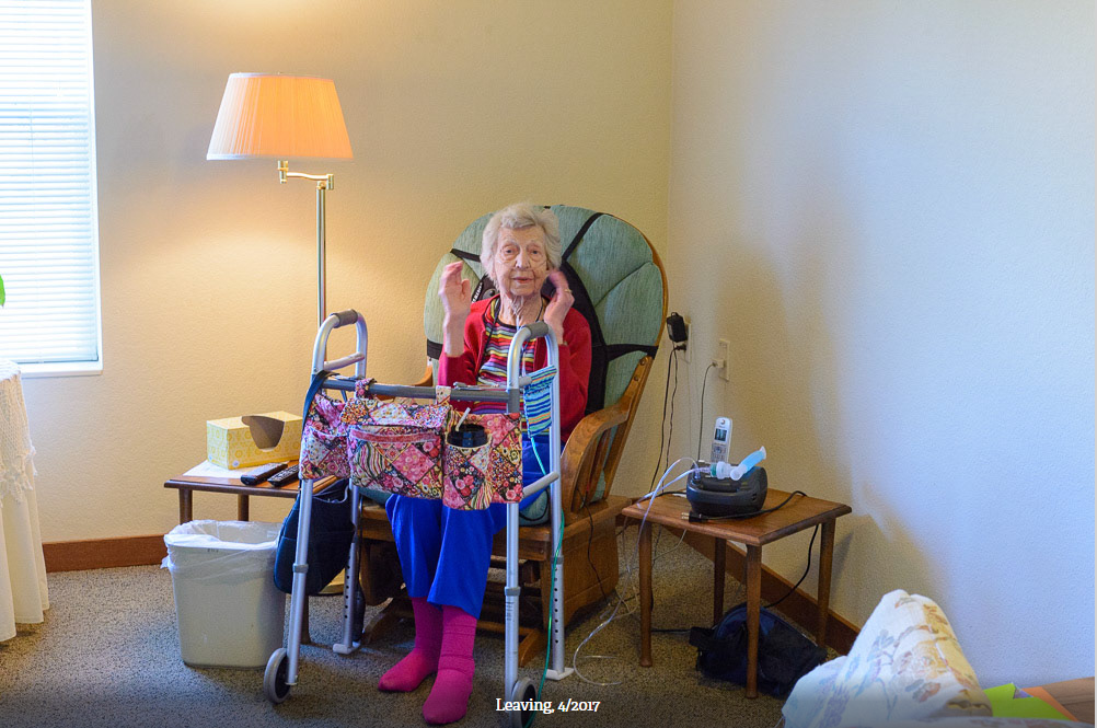 Mẹ của bà Deanna ở viện dưỡng lão.