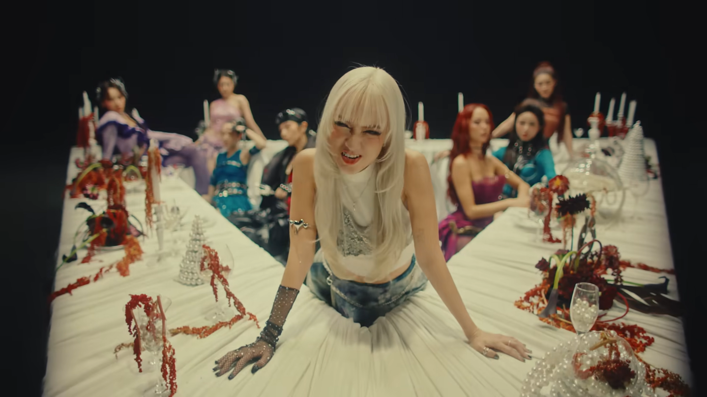 Khác hẳn với diện mạo &quot;trẻ thơ&quot; ngày bé, Xuân Nghi giờ đây đã trở lại với một hình ảnh cá tính và mạnh mẽ hơn.