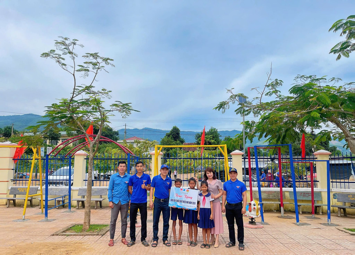 Ảnh: Tuổi trẻ huyện Ba Tơ