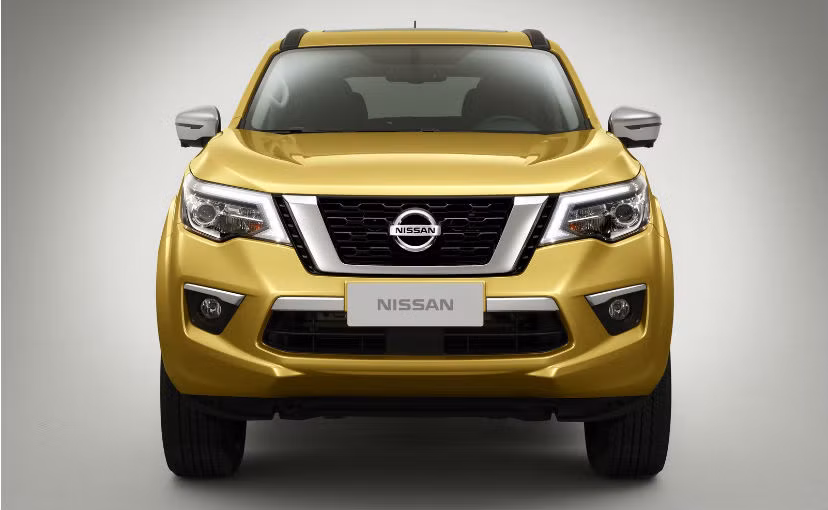 Nissan Terra - đối thủ của Fortuner có giá bán từ 651 triệu đồng ảnh 1