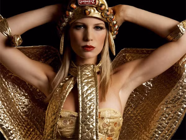 Sarah Brandner - bạn gái Bastian Schweinsteiger