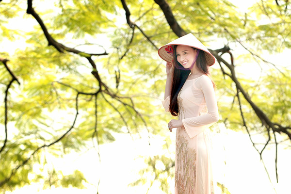 Khi con trai đã cứng cáp, Lã Thanh Huyền nhanh chóng thực hiện việc giảm cân, lấy lại vóc dáng thon thả ngày nào. Cô không đến phòng tập mà chỉ áp dụng chế độ ăn uống không tinh bột. 