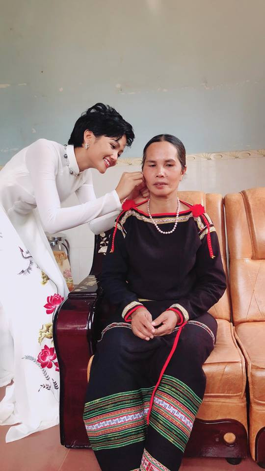 Fan quốc tế: H'Hen Niê - nữ hoàng đích thực không cần vương miện ảnh 7