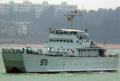 Tầu đổ bộ hạng nhẹ model 079