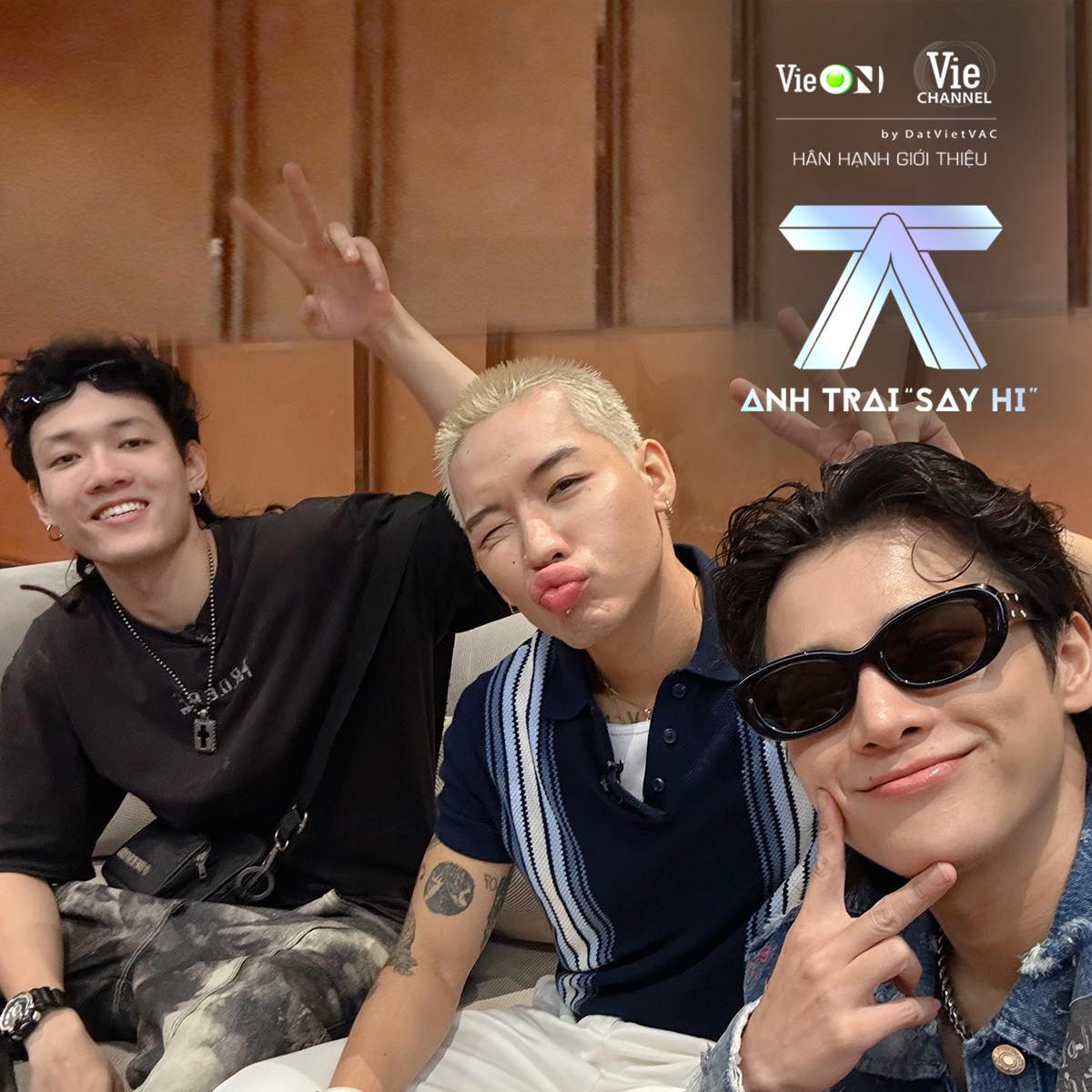 Phạm Đình Thái Ngân, WEAN, Tage.