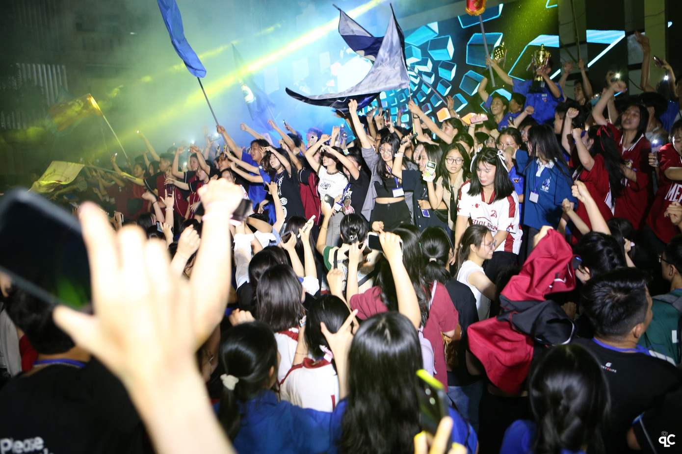 Muôn kiểu vui chơi của teen THPT chuyên Lê Khiết trong ngày hội CLK’S Day 2024. Ảnh: Fanpage LeKhiet Photography Club. Muôn kiểu vui chơi của teen THPT chuyên Lê Khiết trong ngày hội CLK’S Day 2024. Ảnh: Fanpage LeKhiet Photography Club.